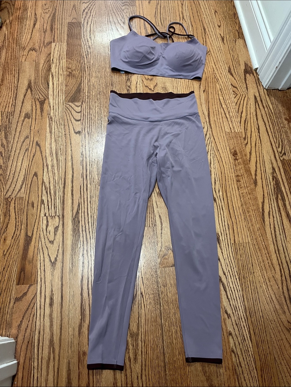 VSX Two-Tone Lavender & Plum DD sports bra and leggings set